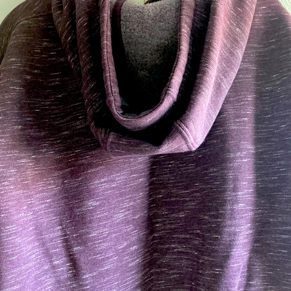 Carhartt hoodie Sz L - Picture 5 of 5